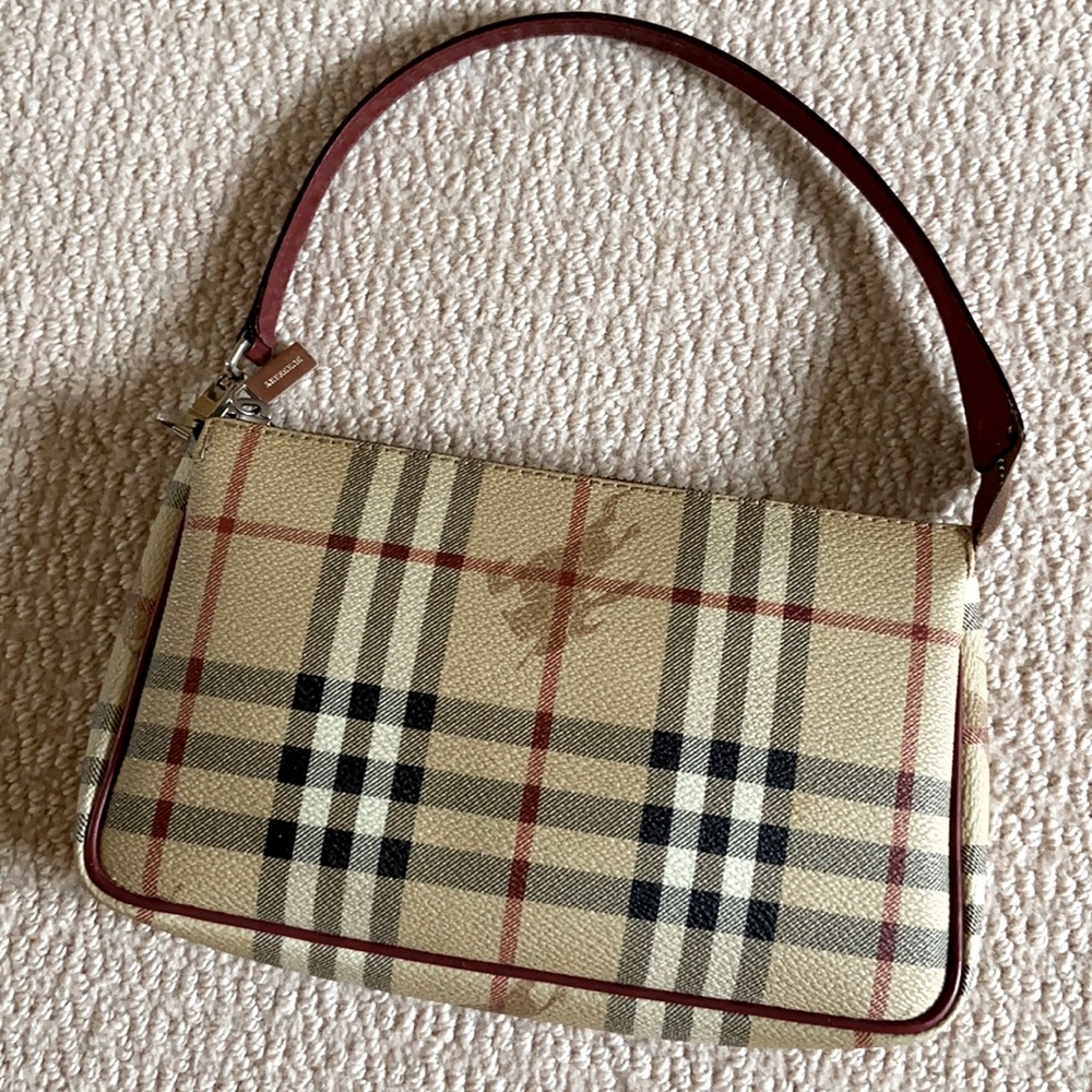 Burberry Classic Nova Check Pochette Handbag